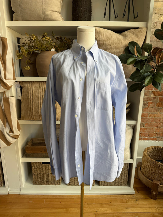 90s Lands End blue Oxford. Made in Hong Kong