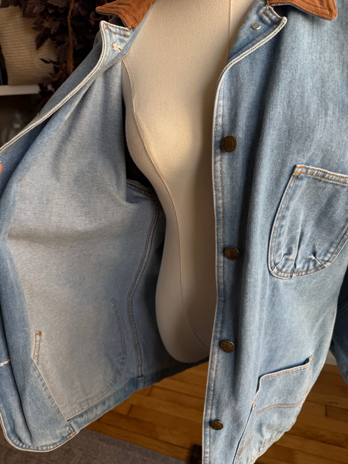90s Sun Belt Denim chore coat. Fits XS-M