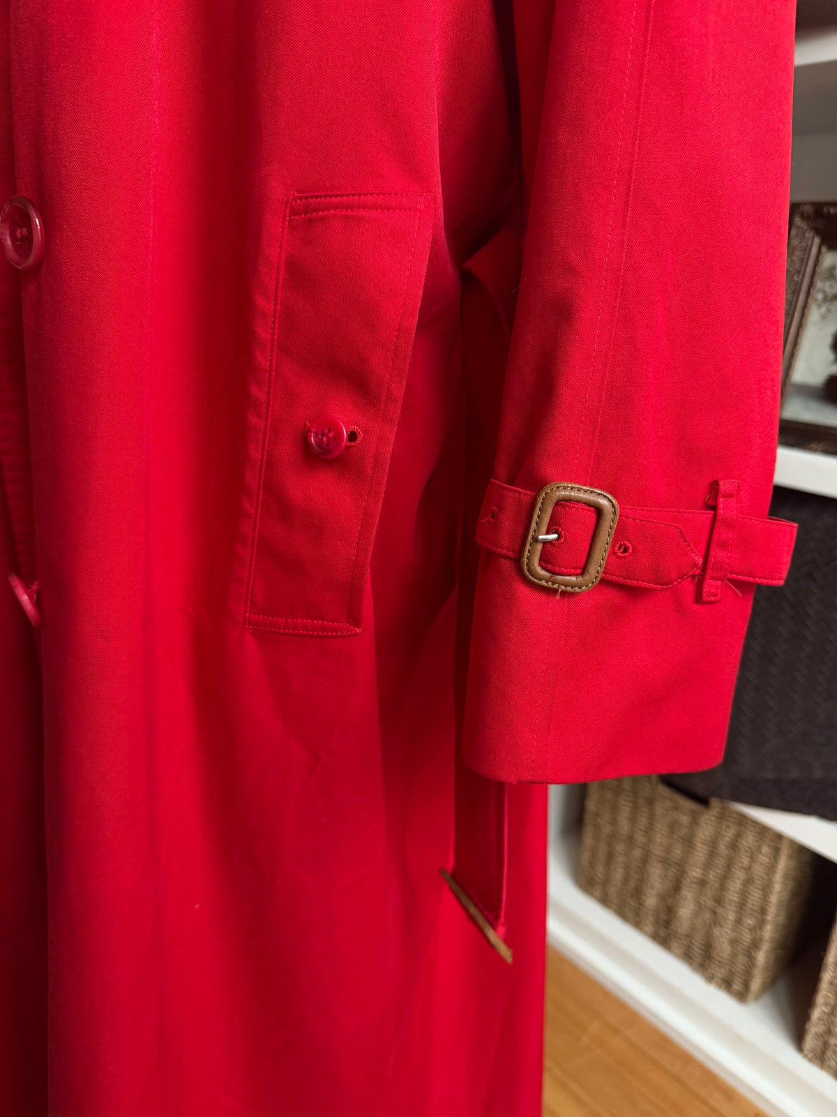 Vintage Red Burberry trench. Fits S-L