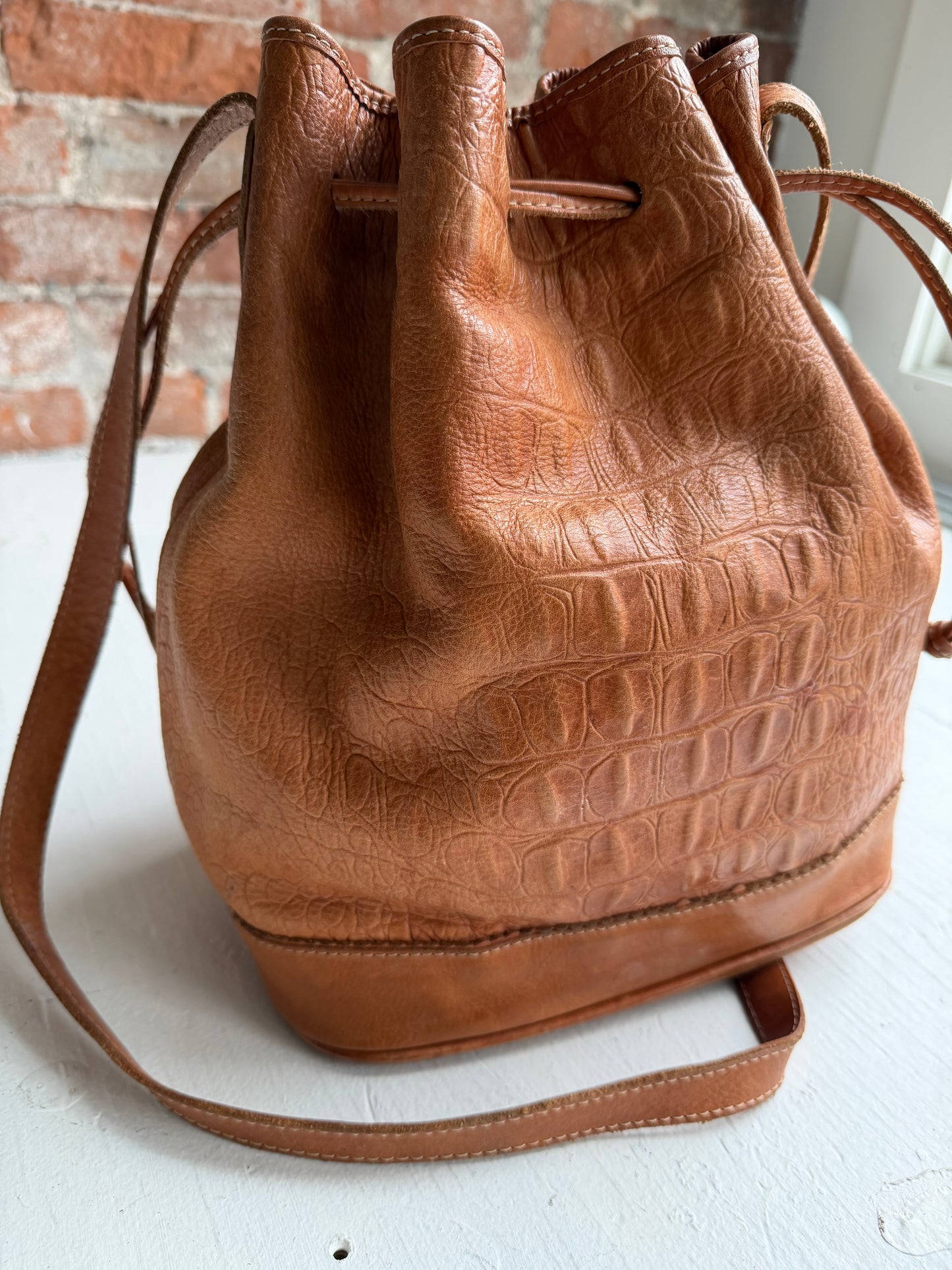 90s Unisa crocodile bucket bag. Made in Brazil