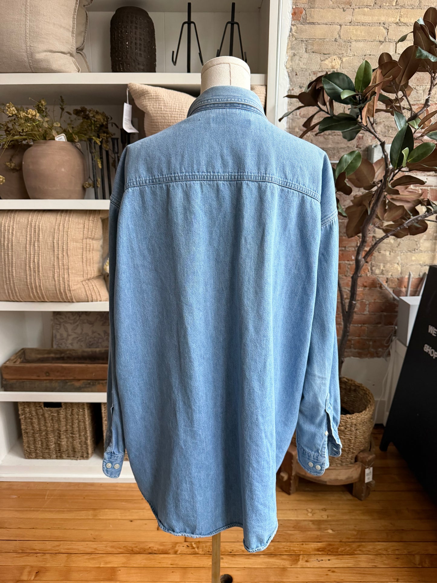 90s Geoffrey Beene denim button down