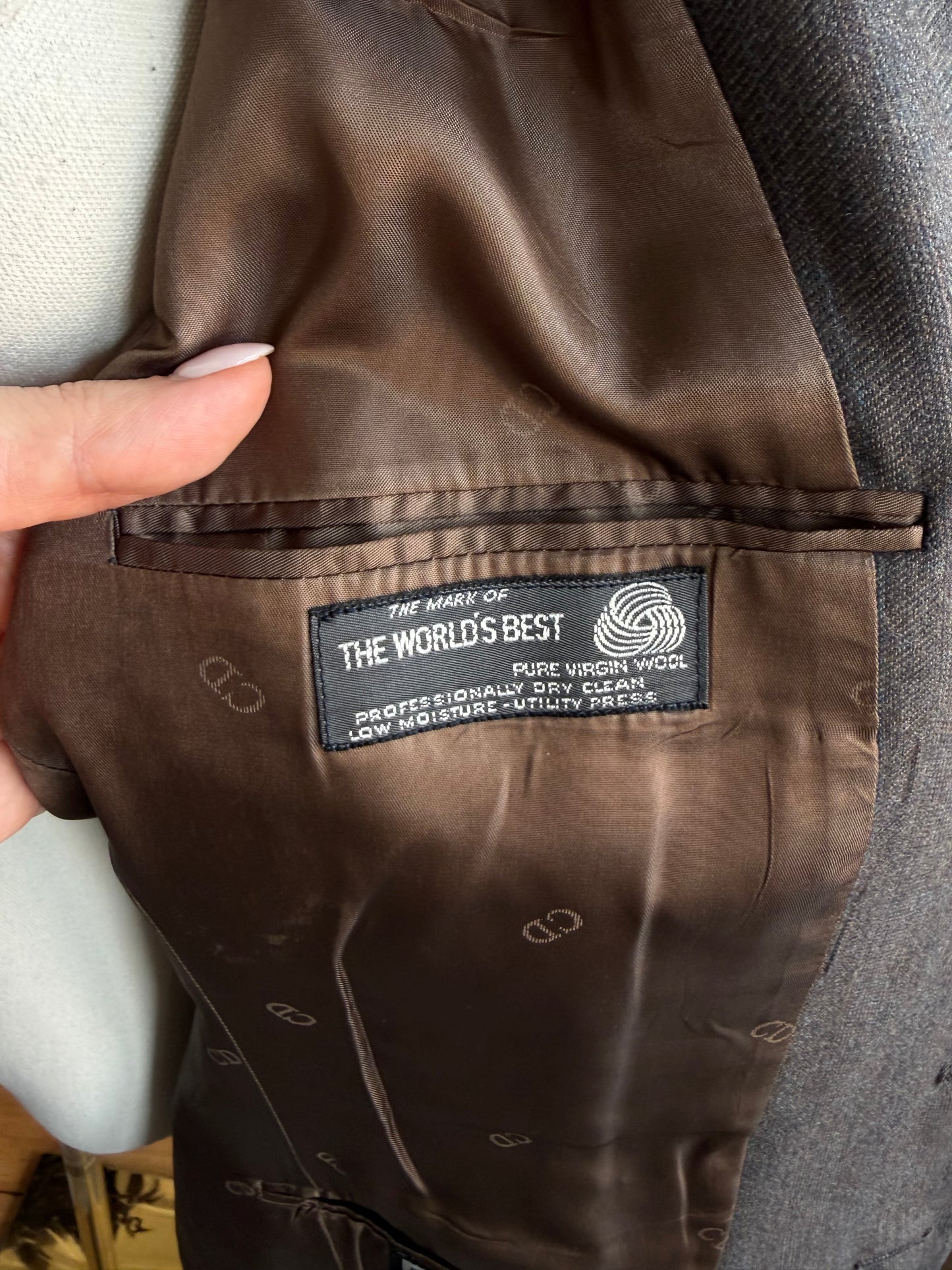 80s Christian Dior wool blazer. Made in the USA. Fits S-M
