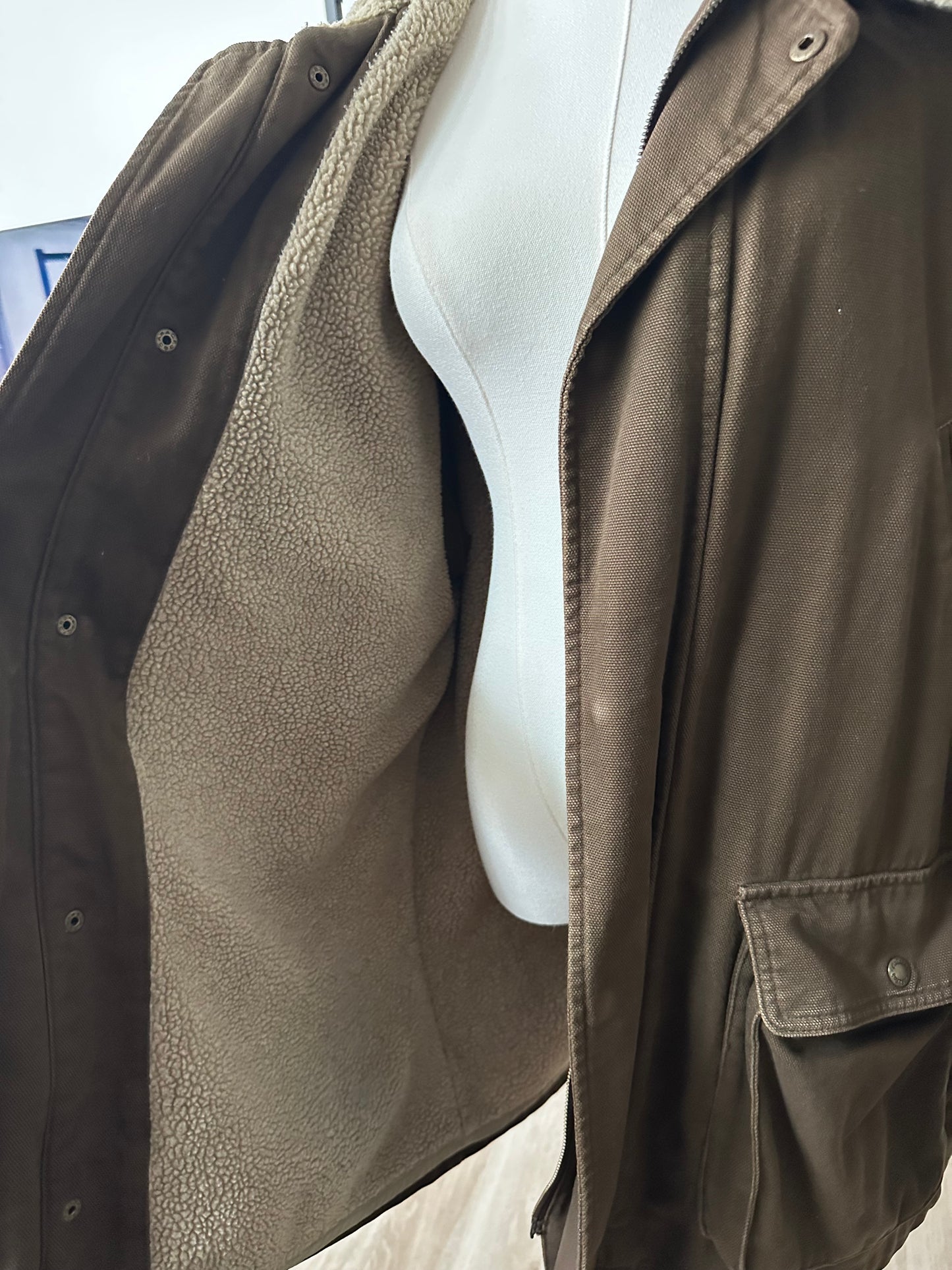 90s/00s Cabela’s brown barn coat