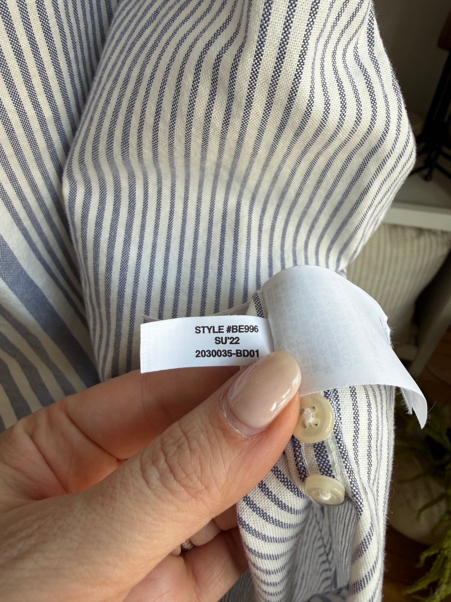 JCrew Broken in Oxford. Size XL. Never worn