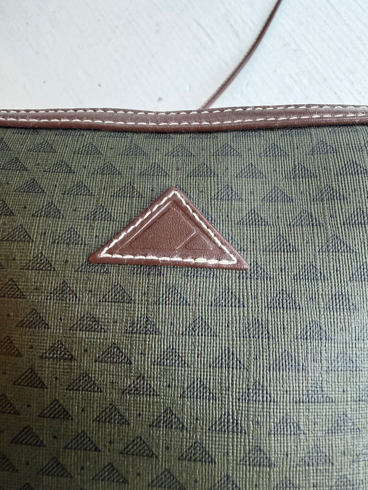 80s Liz Claiborne green crossbody