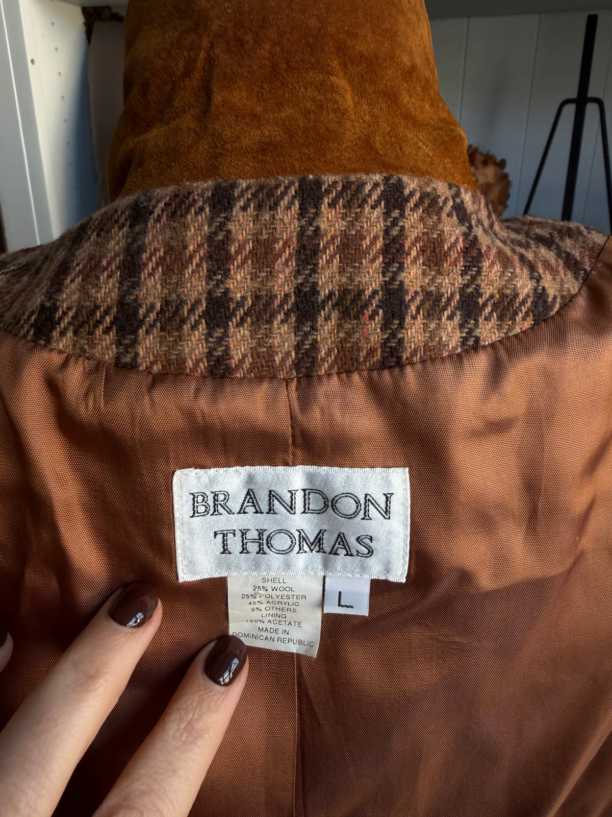 90s Brandon Thomas tweed blazer with suede collar. Fits S-L