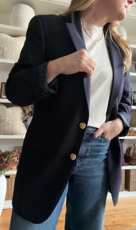 90s Chaps Ralph Lauren navy wool blazer. Fits M-L