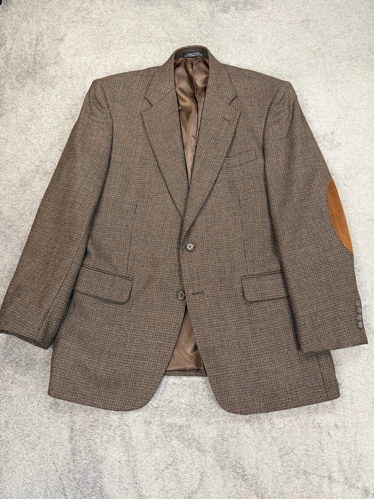 90s RBM wool blazer with suede elbow patches. Fits M-L