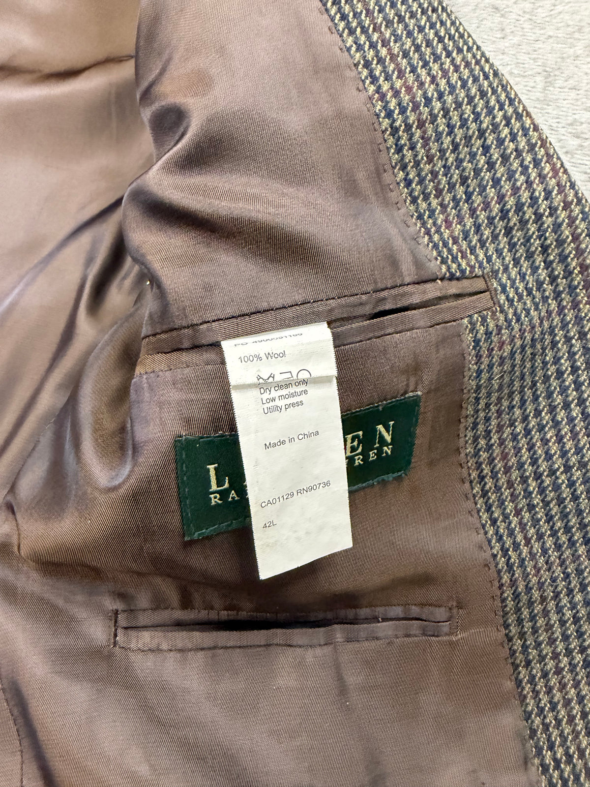 90s Lauren Ralph Lauren wool blazer. Fits M-L
