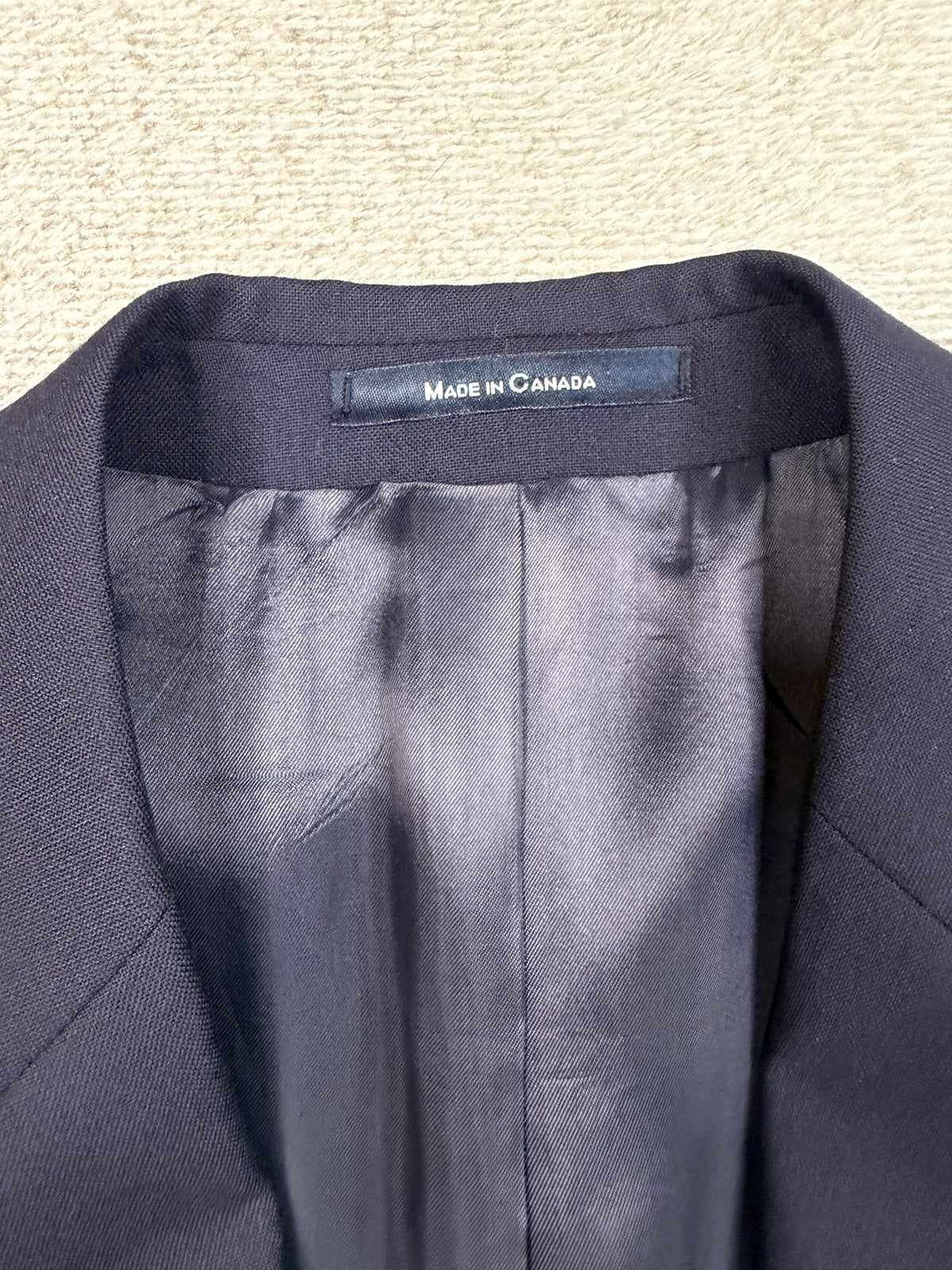 90s Chaps Ralph Lauren navy wool blazer. Fits S-M