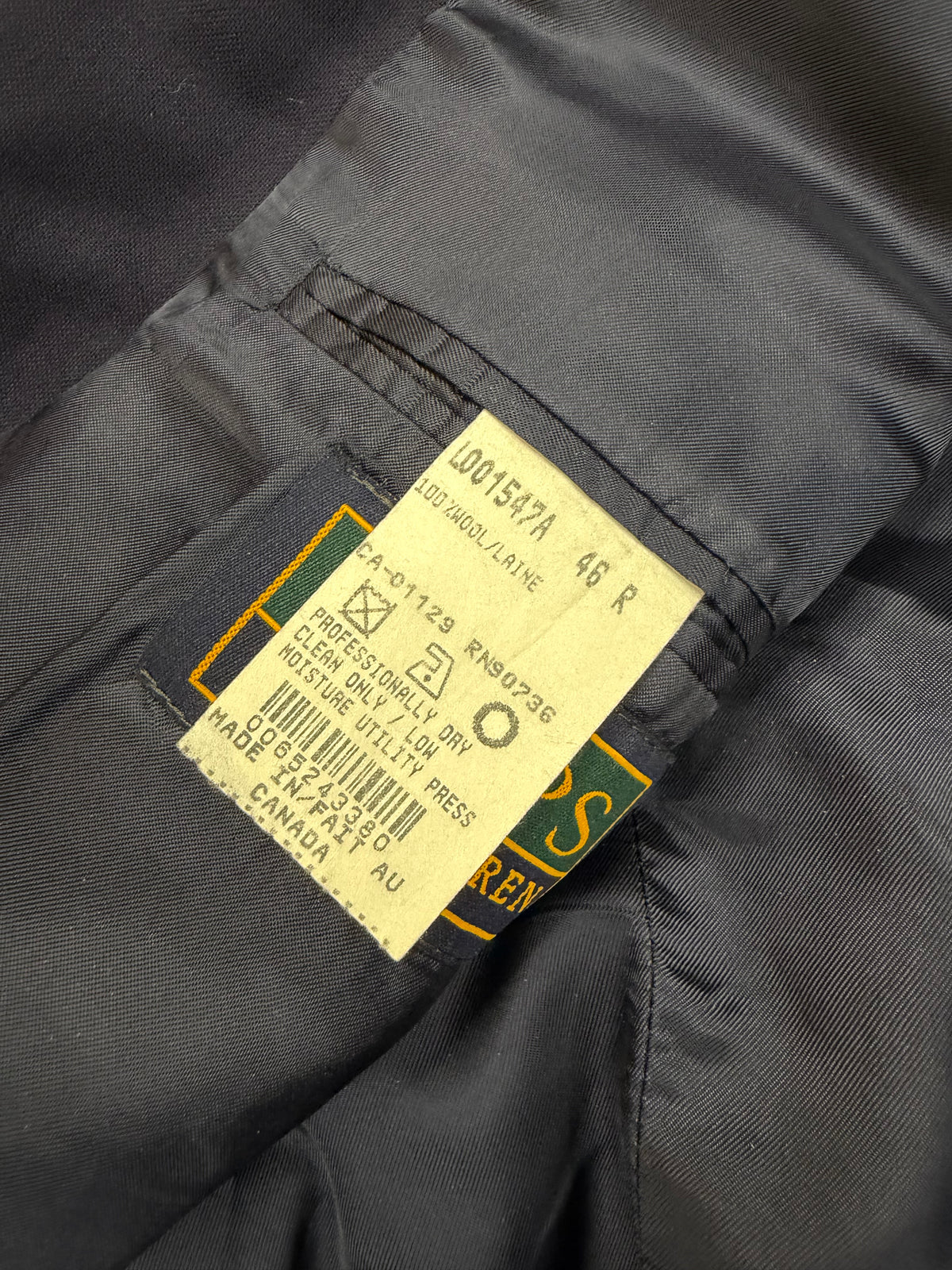 80s Chaps Ralph Lauren navy wool blazer. Fits M-XL