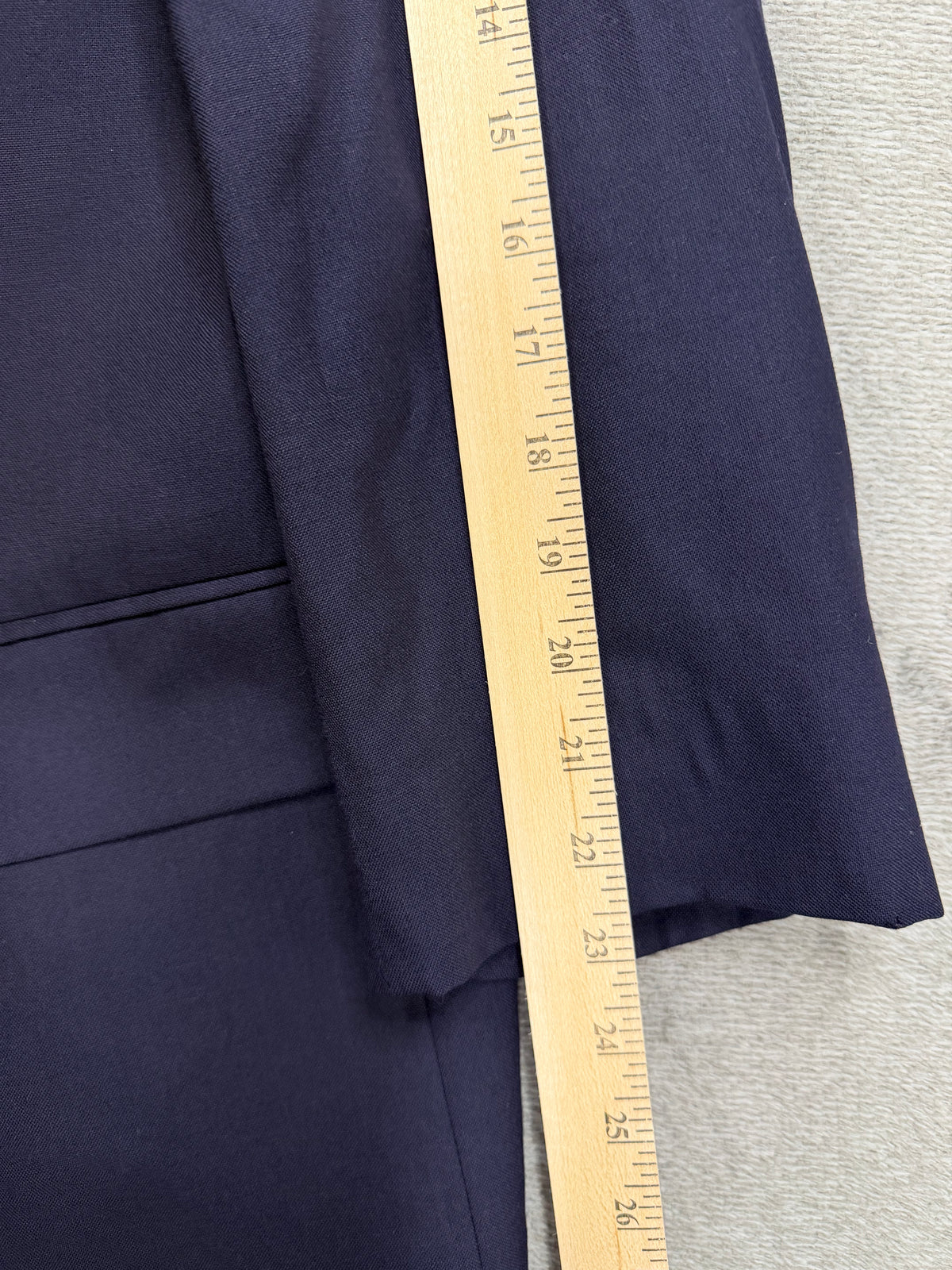 80s Chaps Ralph Lauren navy wool blazer. Fits M-XL