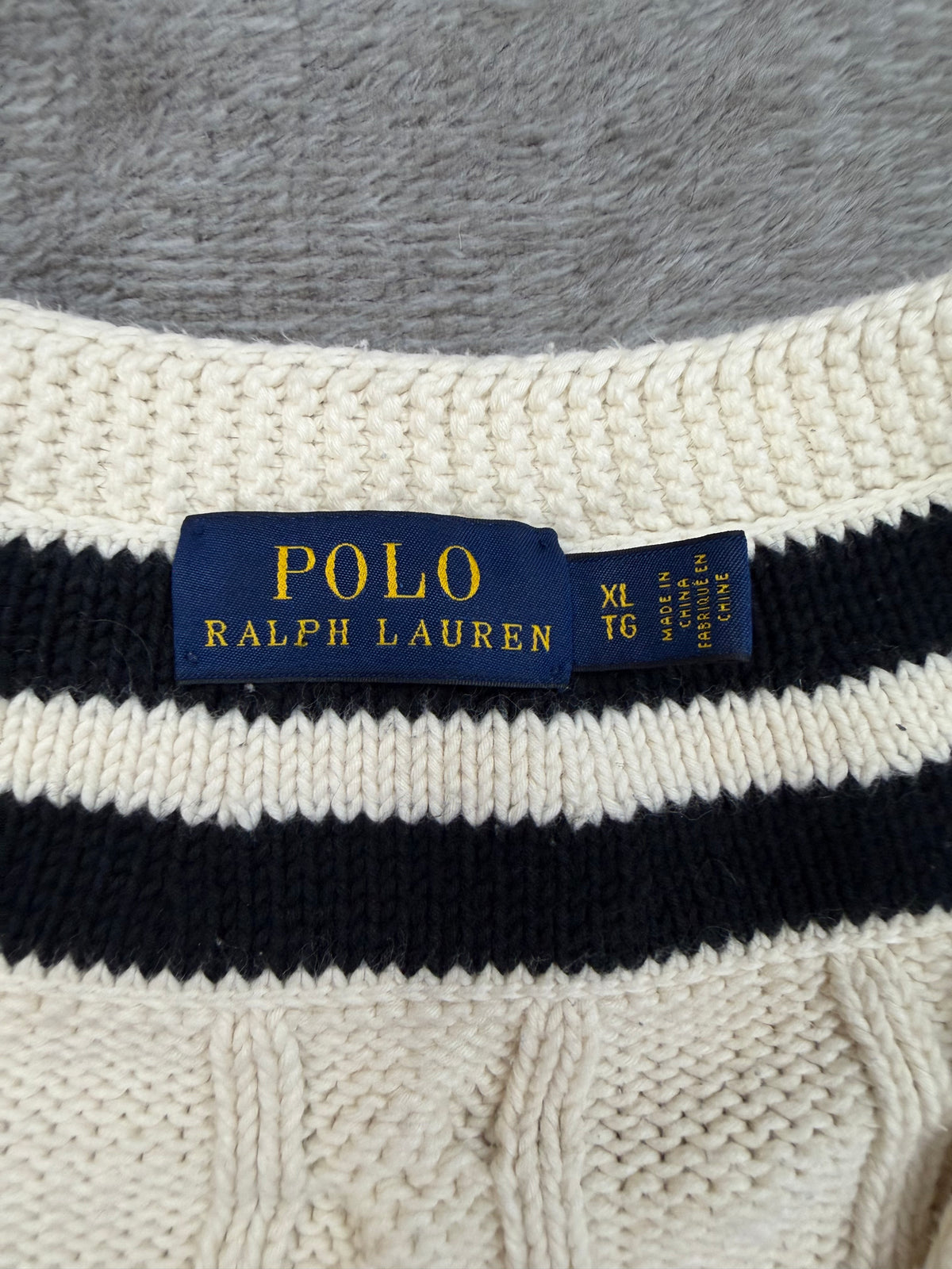90s Polo Ralph Lauren cotton cricket sweater. Fits S-L